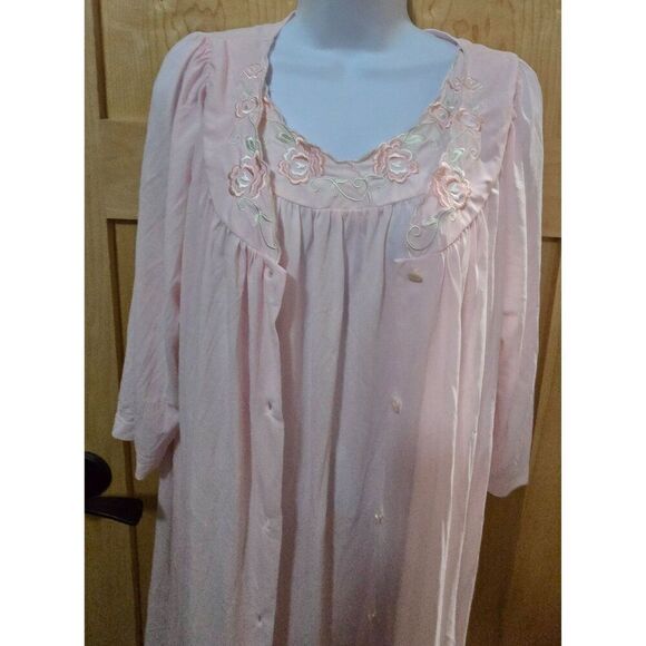 Vintage Pink Nightgown & Robe Set Embroidery Floral Details Lightweight Sleepwea - Picture 1 of 11